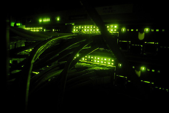 peer-2-peer-cc-Andih-640px