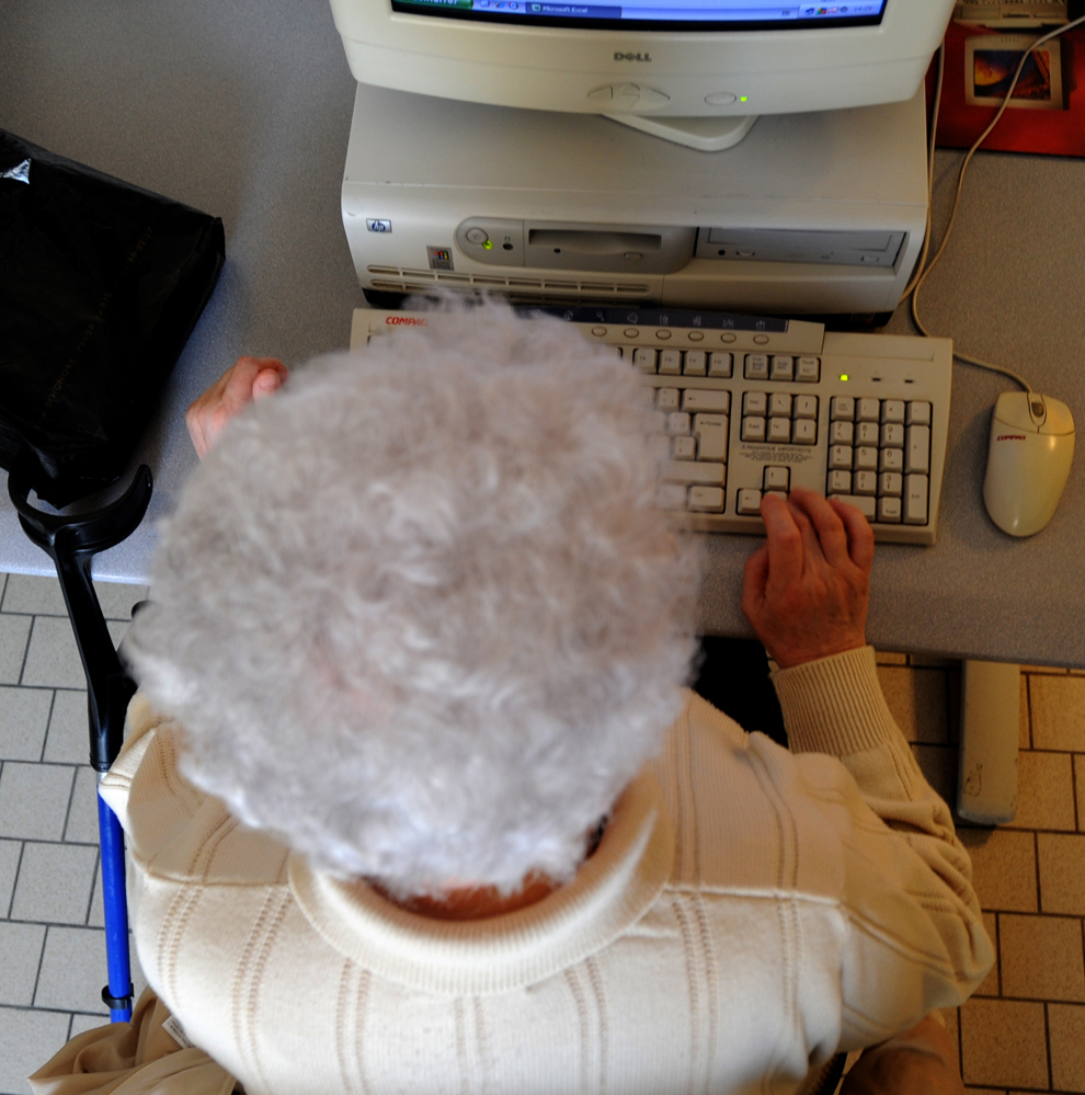 Senior Initiation Internet.