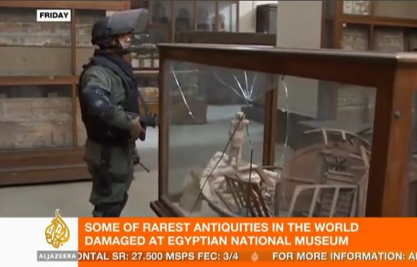 New photo Looters target the National Museum in Cairo, Egypt (Al Jazeera)