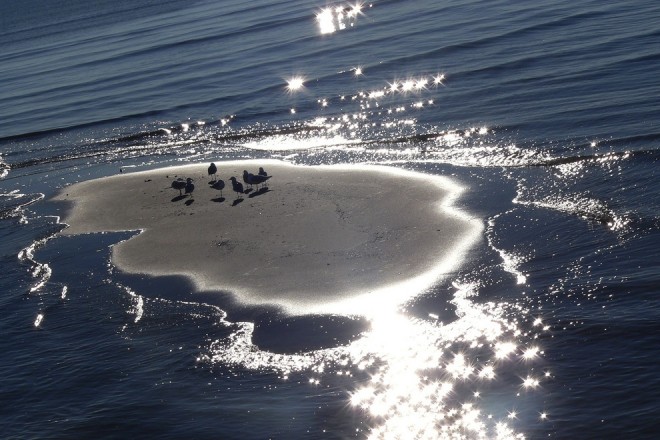 la-possibilite-d-une-ile