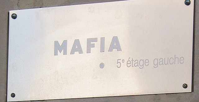 mafia-sign