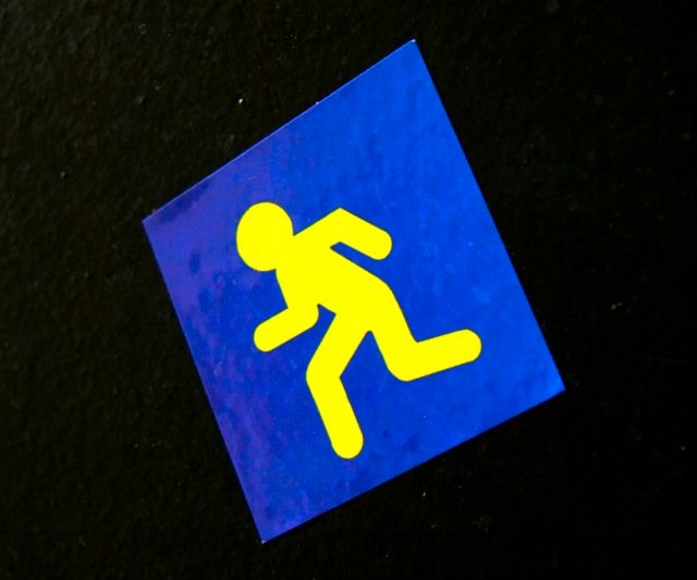 panneau_signaletique_rue_ville_pieton