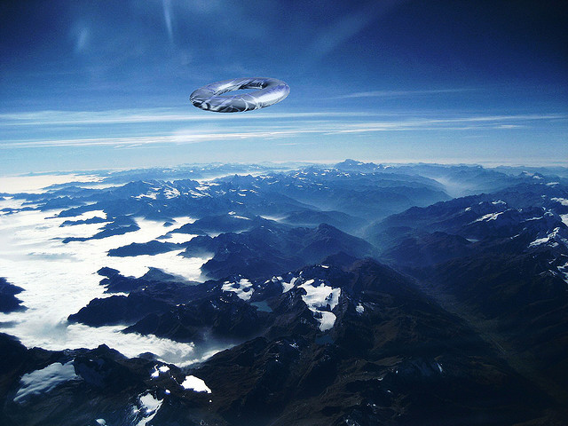 2065523182_b8d6f4dcdd_z