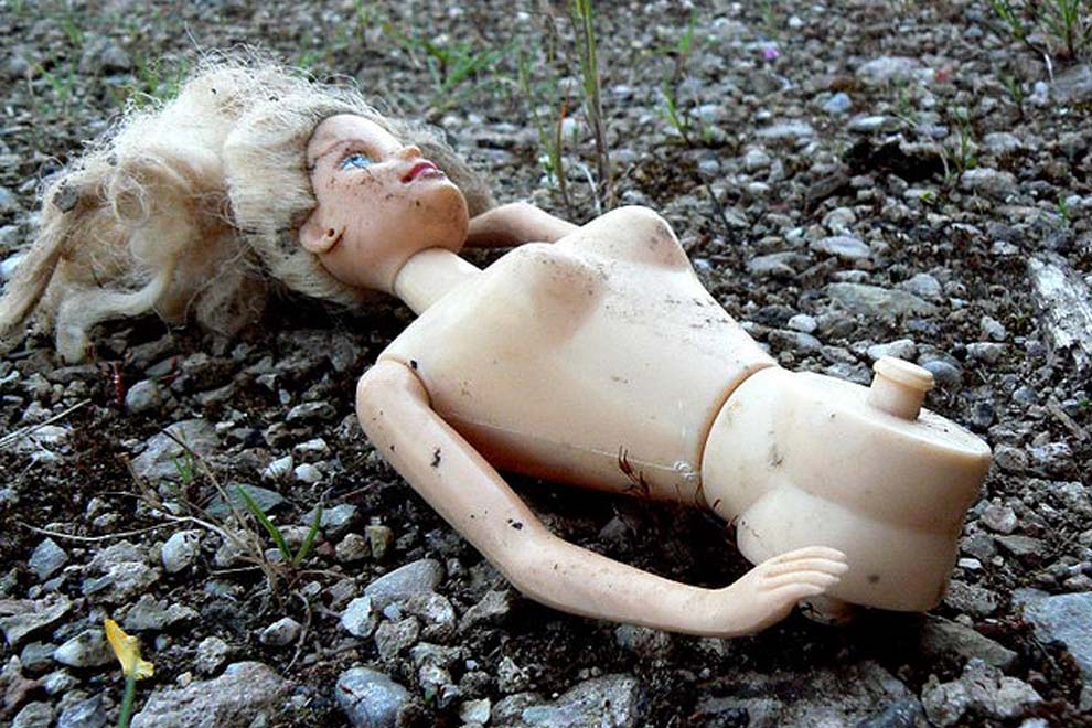 jouet-barbie-mattel-chine