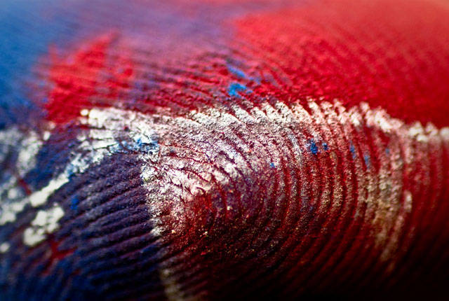 v3_empreinte_fichier_gens_honnete_cc_andybuscemi_flickr