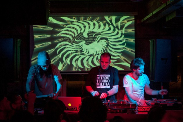 internationale-hacktiviste-share-conference-belgrade-2012-music-live