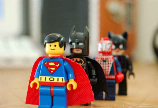 Super héros LEGO