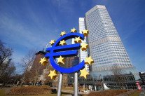 Grèce: la BCE fait obstruction à la démocratie